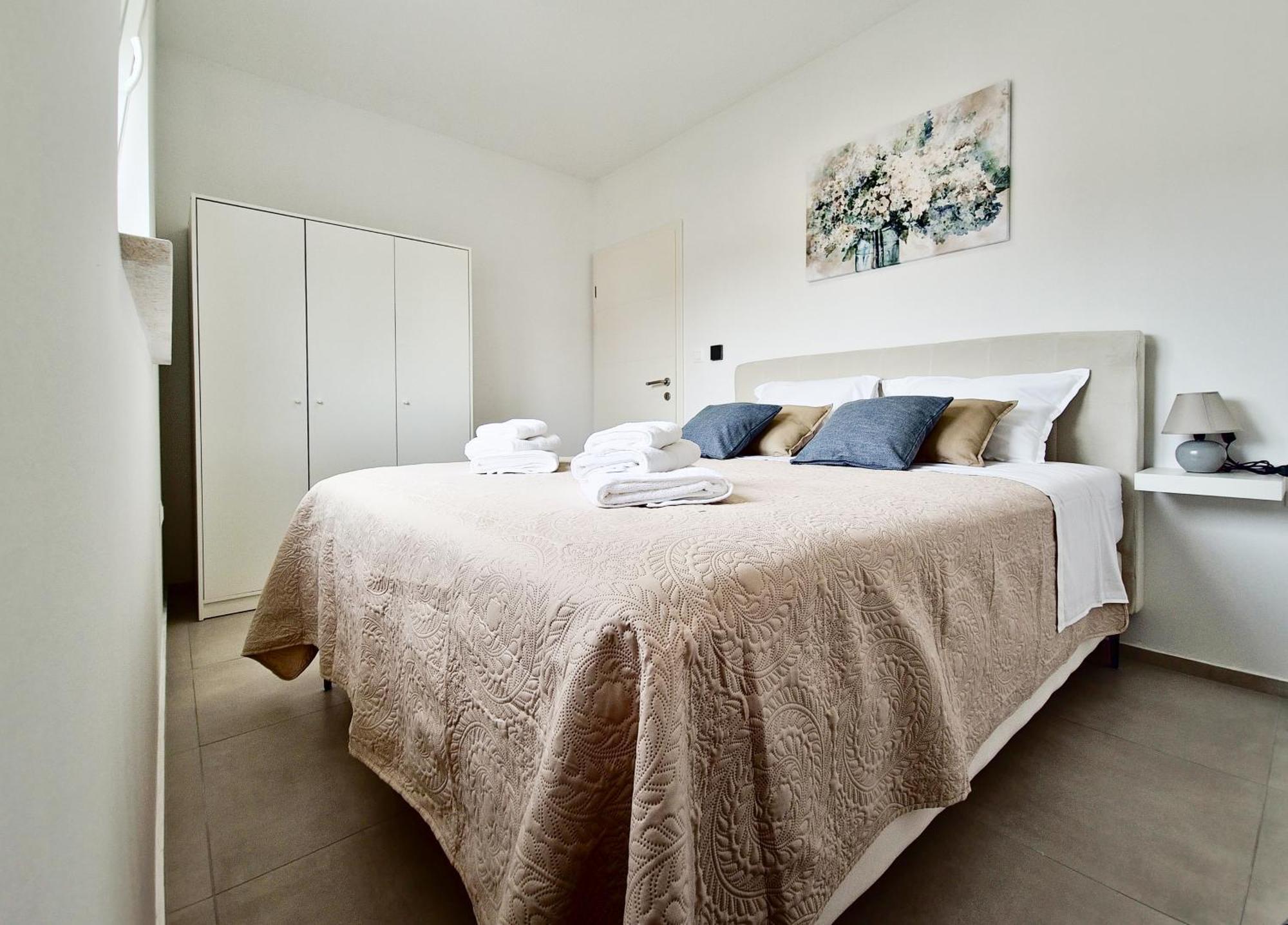 Apartments Laura & Nino Πούλα Εξωτερικό φωτογραφία