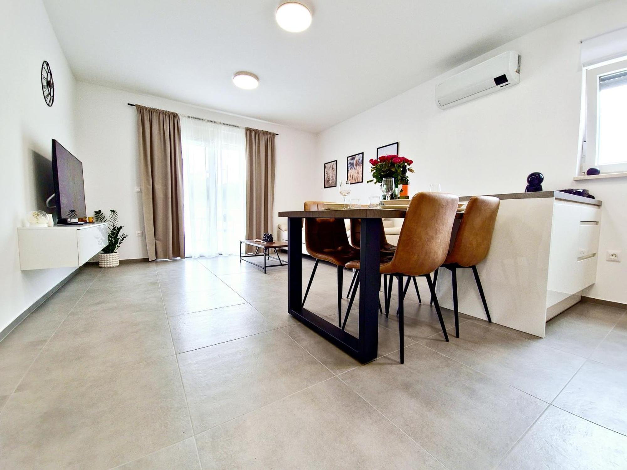 Apartments Laura & Nino Πούλα Εξωτερικό φωτογραφία